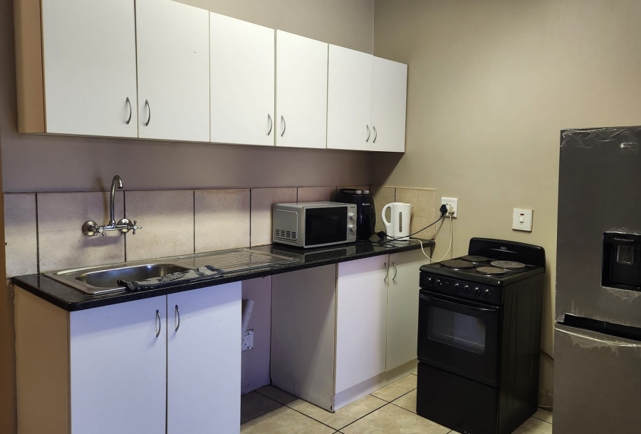 2 Bedroom Property for Sale in Rustenburg Central North West